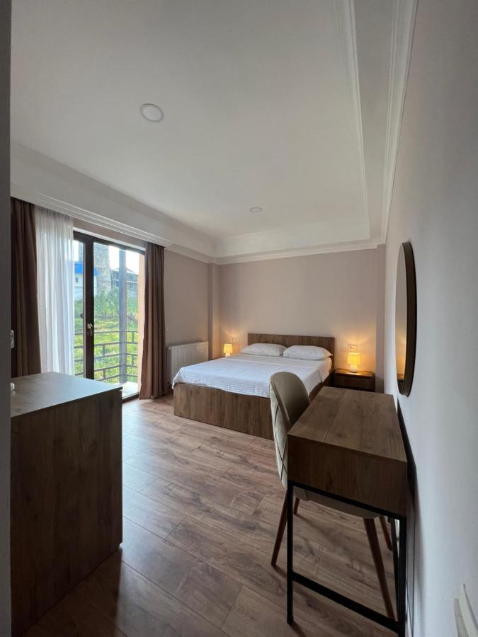 Lileo Inn Hotel Mestia Ngoại thất bức ảnh