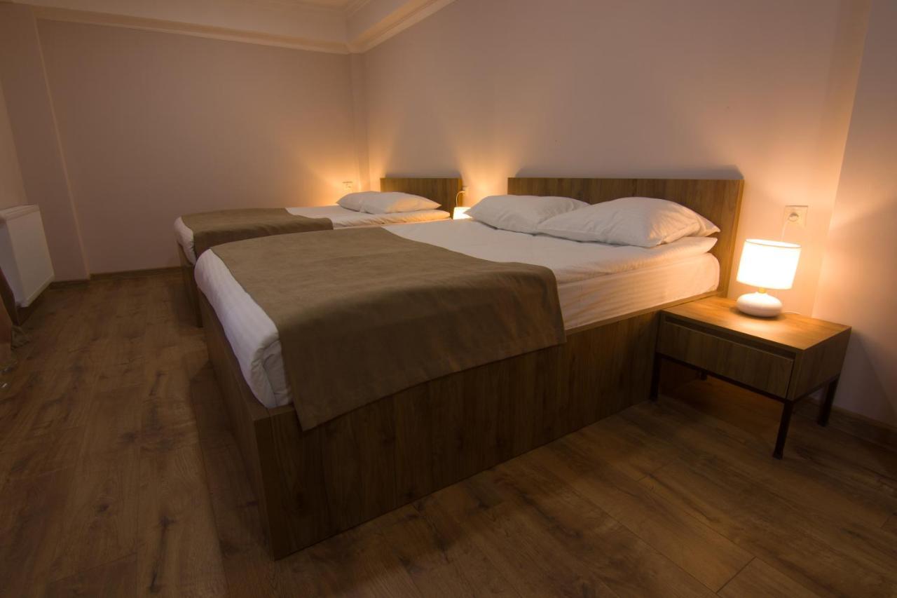 Lileo Inn Hotel Mestia Ngoại thất bức ảnh