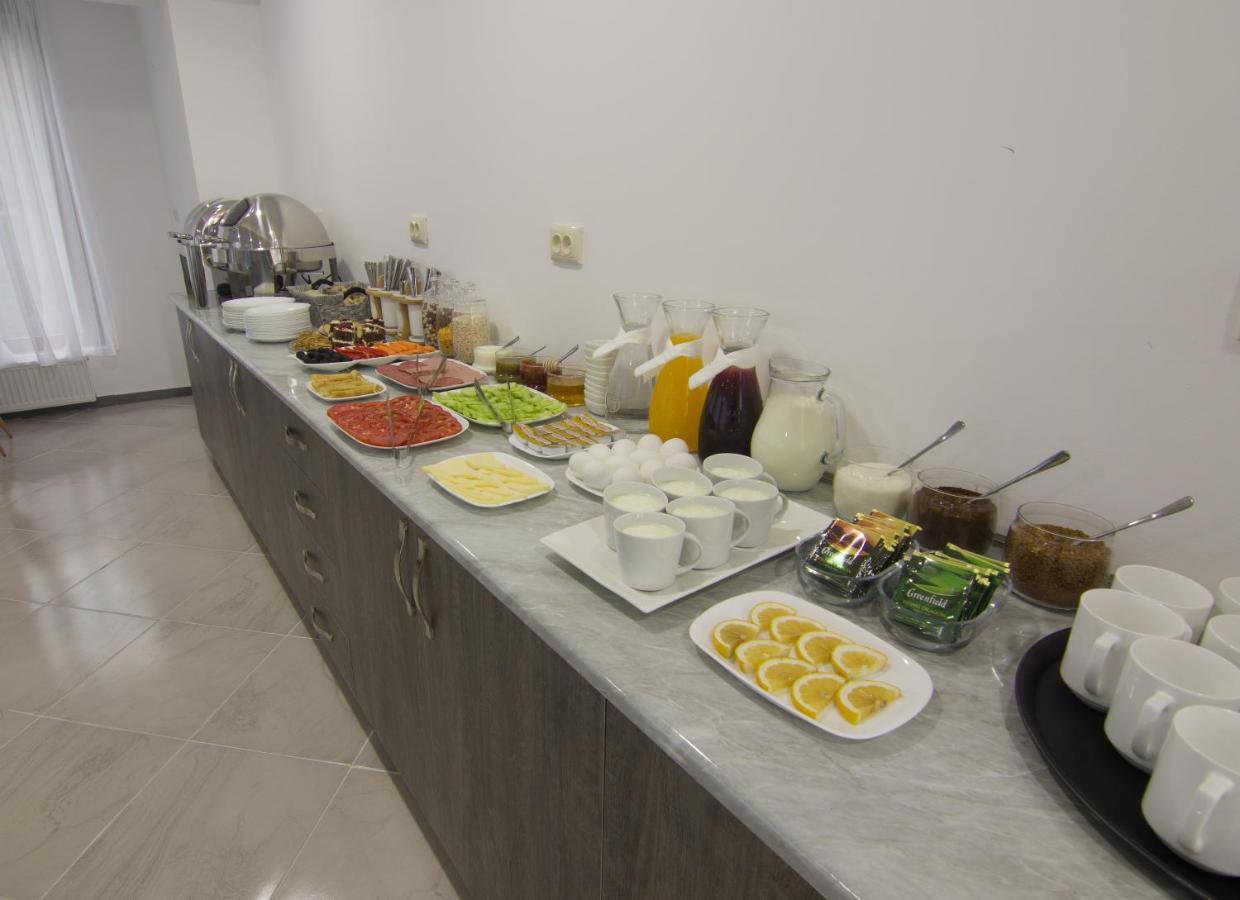 Lileo Inn Hotel Mestia Ngoại thất bức ảnh